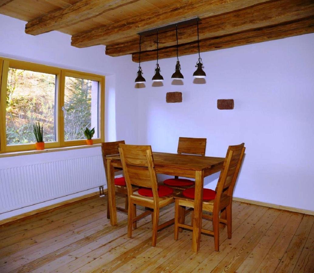 Ferienhaus In Der Erlebach Elmstein Exteriör bild
